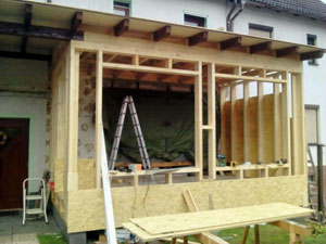 ein Anbau in Holzrahmenbauweise